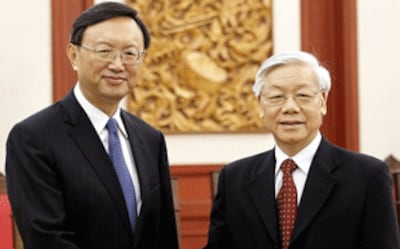 TBT Nguyễn Phú Trọng với UV/QVV/TQ Dương Khiết-Trì - Courtesy of scmp.com