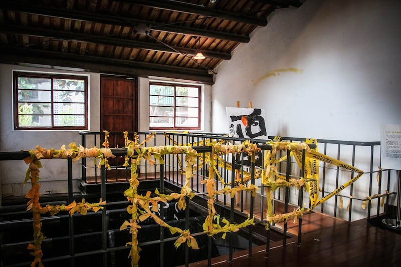 穿石 Surmount / 香港骚动年代—抗志,20日起在台北剥皮寮历史街区展出。(香港边城青年脸书)