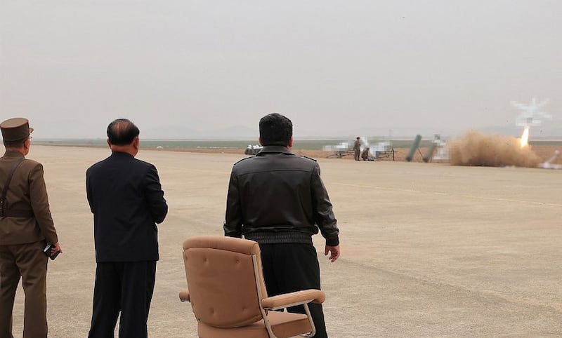 (사진1) 김정은 드론테스트.png