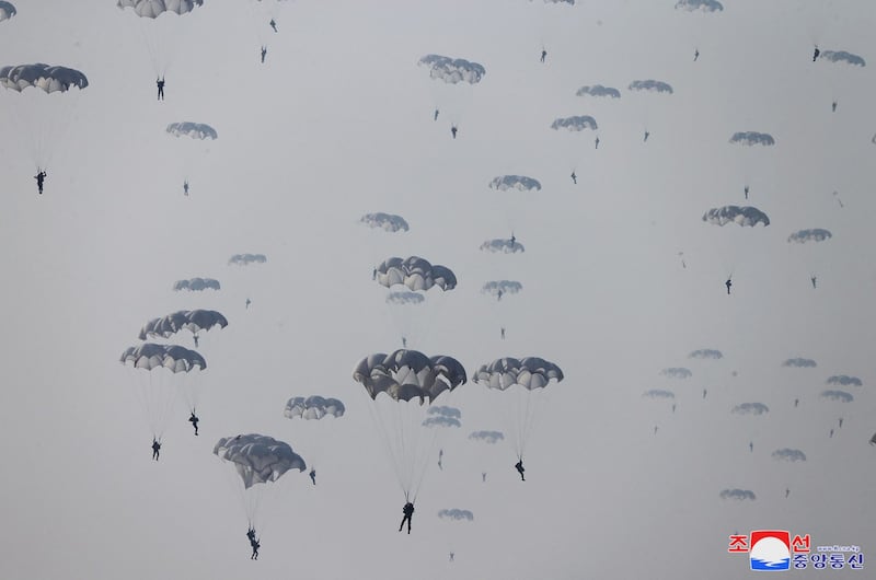 ENG_KOR_EXPLAINED_NK RUSSIA TROOP_1009204_3.JPG